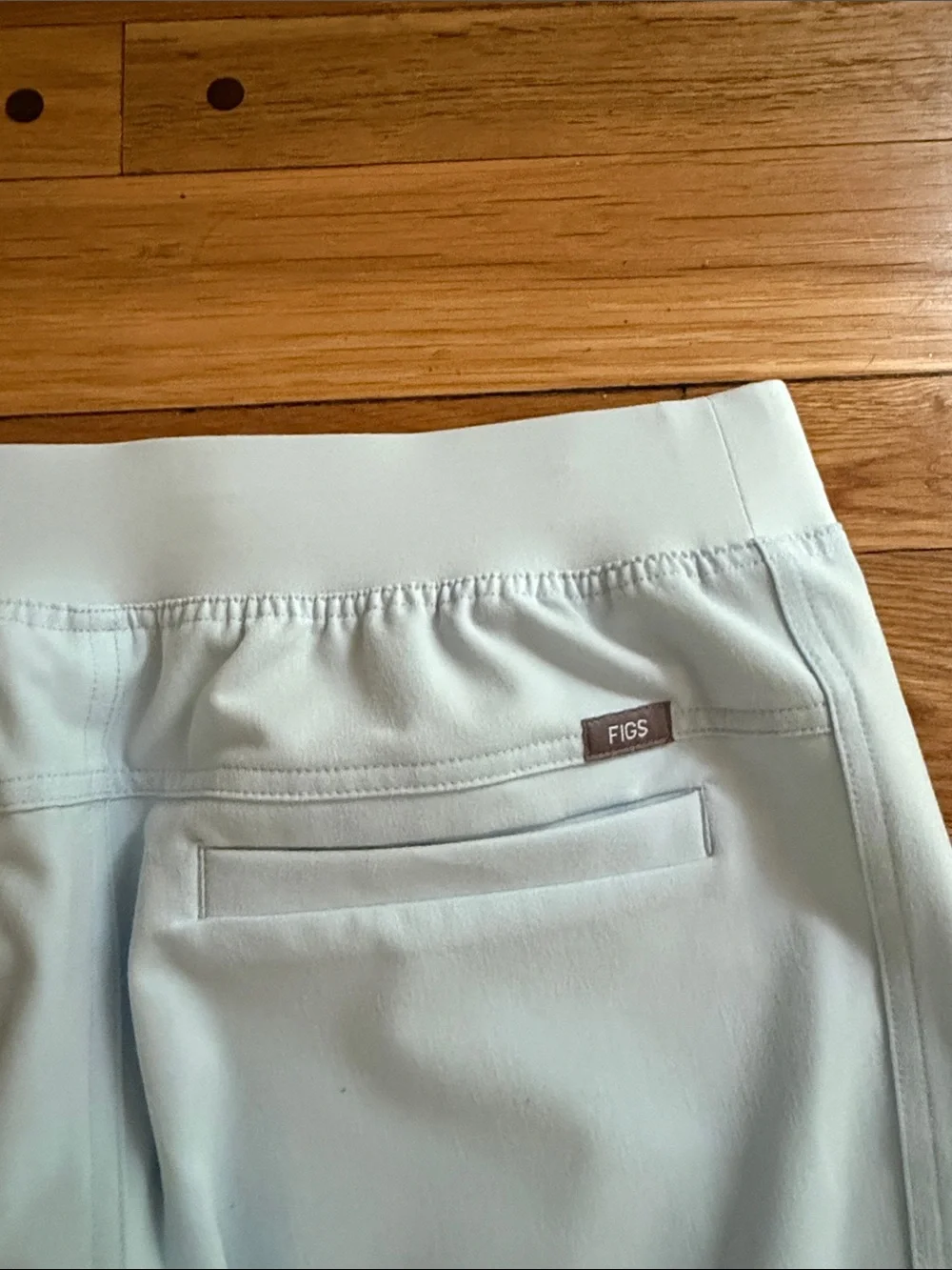 FIGS Men's Axim Light Blue Cargo Scrub Pants Large Short 28